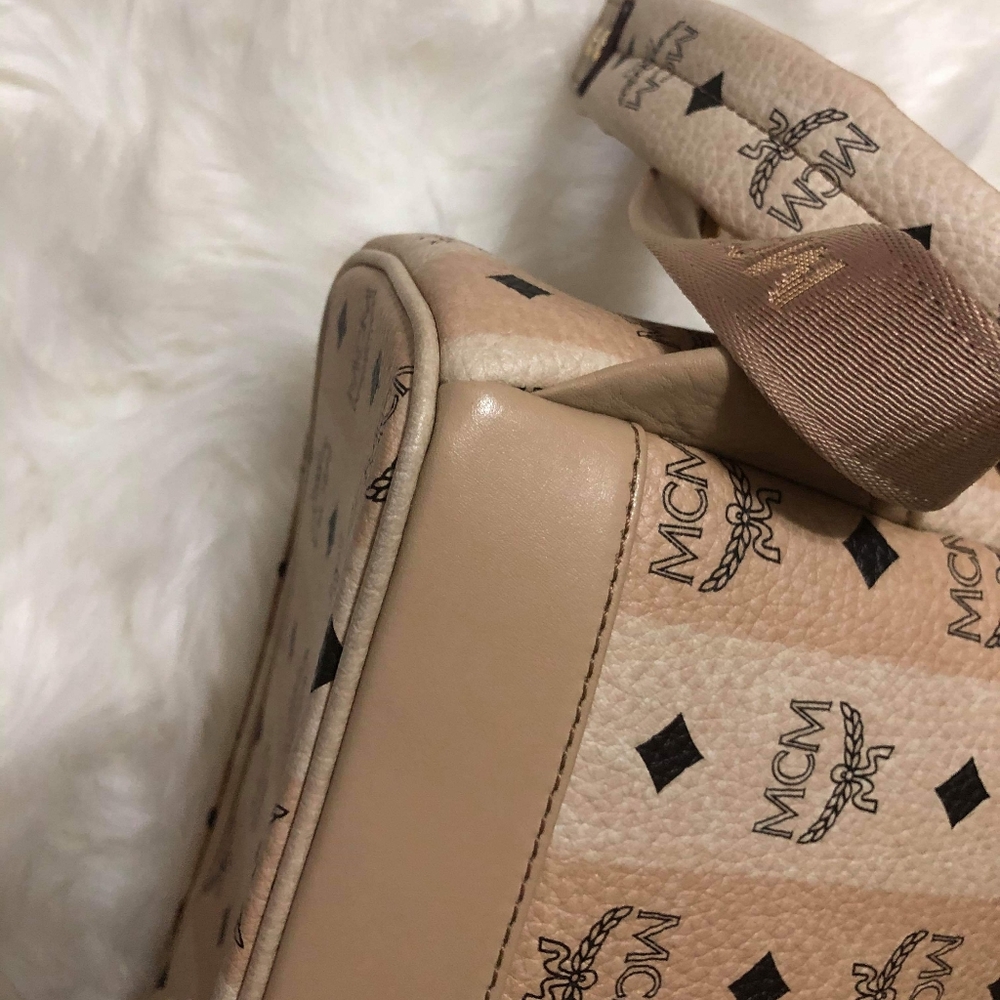 ❌SOLD❌MCM Backpack - Picture 6 of 7